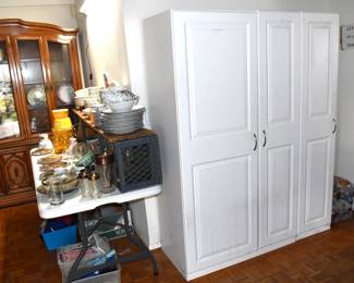 Dining/Electronics Room Overview (Access to backyard)