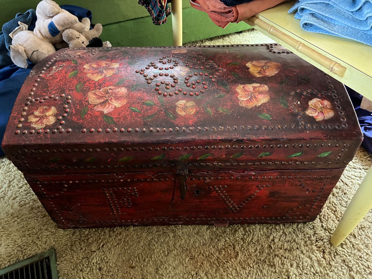 SWANN ESTATE SALES Hillside Area Sale starts on 3/28/2024