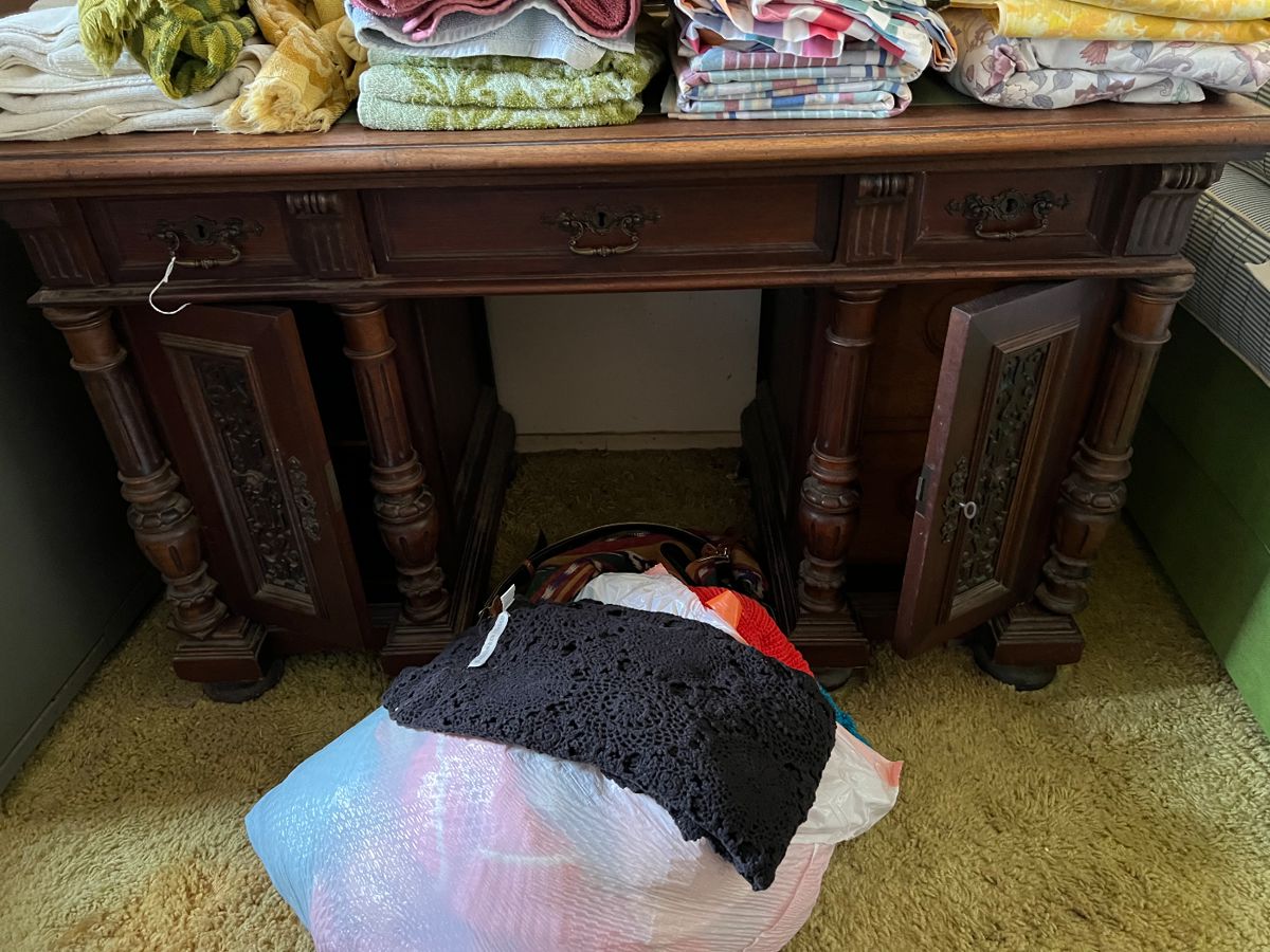 SWANN ESTATE SALES Hillside Area Sale starts on 3/28/2024