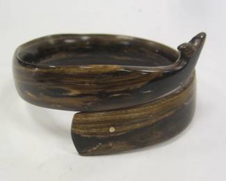 NATIVE EXOTIC WOOD CUFF BRACELET IN THE FORM OF A BLUE WHALE