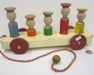 EARLY PLAYSKOOL PULL TOY