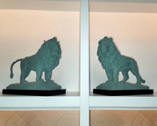 The Chicago Art Institute Lion Bookends.