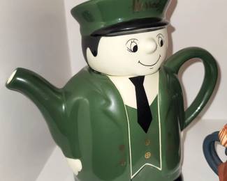 Vintage Harrods Knightsbridge Doorman Teapot