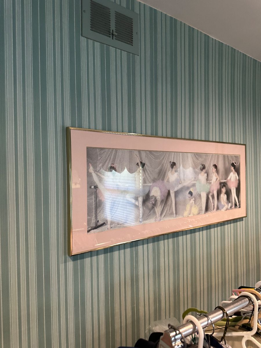 Plainview InPerson Estate Sale by All American... starts on 4/14/2024