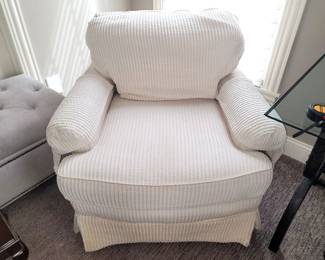 White chenille comfy chair