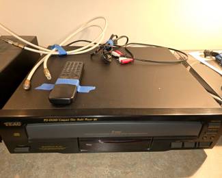 TEAC PD-D1260 Compact Disc Multi Player