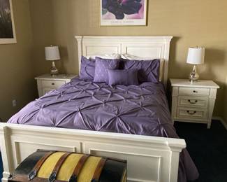 queen Mica comfort adjustable bed, queen bed suite