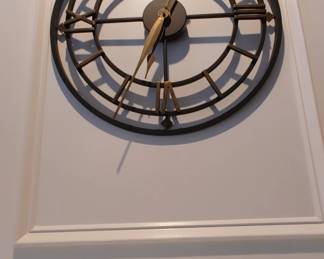 Howard Miller York Station Clock
