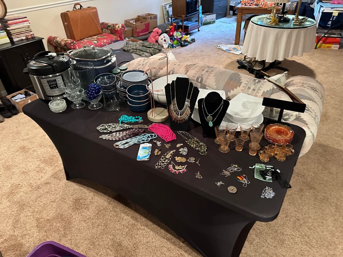 SingleDay Savings in this Louisville Estate... starts on 3/30/2024