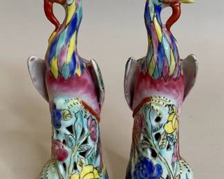 Famille Rose Phoenix Figurines
