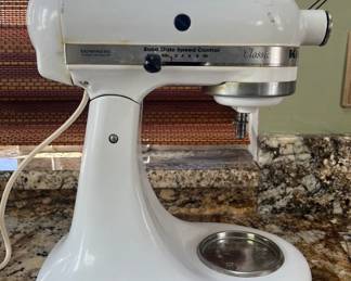 Kitchenaid Classic Stand Mixer With Accessories
