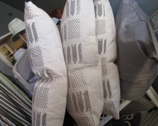 accent pillows