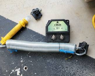 Electric Fence Controller w/ parts for gate door.
