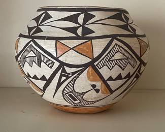 Acama Native American Pottery