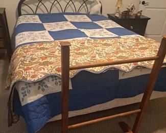 Iron Queen Bed (w sleep number mattress)