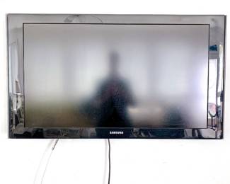 SAMSUNG 530 SERIES 5 40" TV LCD HDTV
