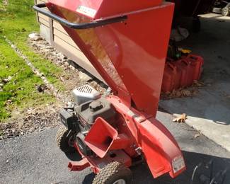 Troy Bilt Chipper/Shredder