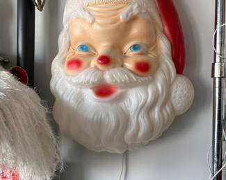 17” Santa face Blow Mold