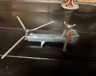 Vintage Mighty Wings Turbo-Jet Diecast Helicopter USAF