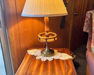 Set of 2 wood table, lamps, and end tables