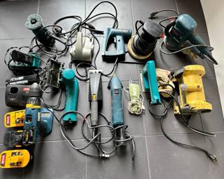 13 Power Tools: Drills, Sanders, Planes, Scissors, Grinder By Bosch, Ryobi, Porter Cable & More
Lot #: 209
