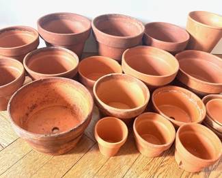 15 Terra Cotta Planter Pots & 3 Plates, Many Made In Italy
Lot #: 184
