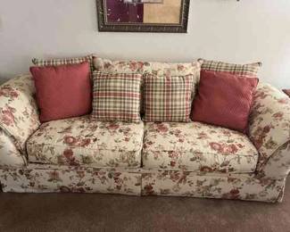 Sofa With Overstuffed Pillows 2 End Tables With 2 Lamps
