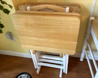 TV trays