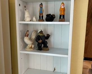 Small shelf and figurines