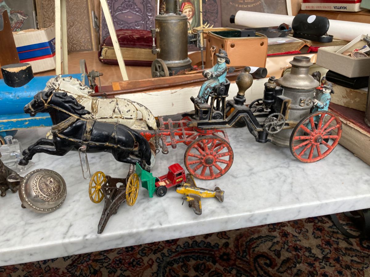 Incredible Estate Sale in starts on 4/13/2024