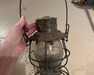 Railroad lantern 