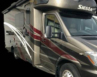 2019 24SS Siesta THOR Motor Coach (RV) - 33,000 Miles - Mercedes Benz Chassis (DIESEL)