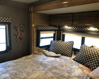 2019 24SS Siesta THOR Motor Coach (RV) - 33,000 Miles - Mercedes Benz Chassis (DIESEL)