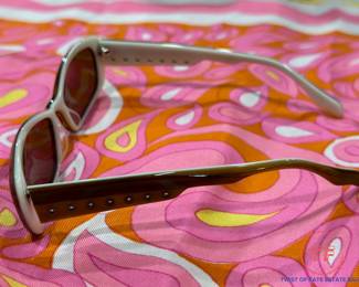 Lady's TOMMY BAHAMA Havana Cream Sunglasses
