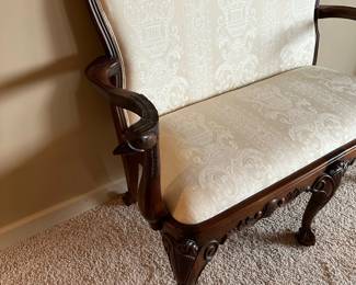 Antique Georgian Settee with Figural Bird Head Carved Arm Rests