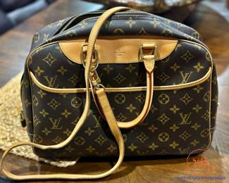 LOUIS VUITTON Monogram Deauville Weekend Bag