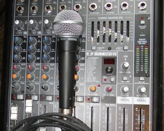 Profx8 mixer, microphone