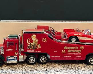 Season's Greetings Sears Car Carrier Truck w/ operating lights and removable diecast car 1999 Limited Edition 