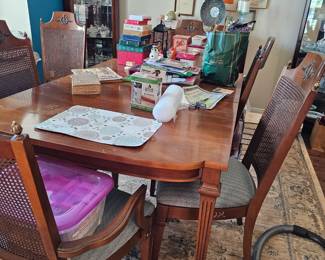 view of the dining room table and 6 chairs