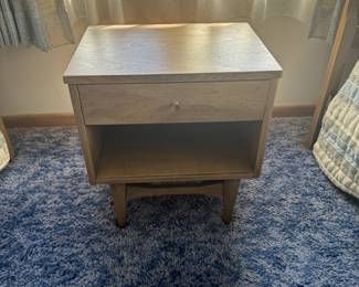 Mid Century Modern Nightstand, part of a 4 piece matching bedroom set.  