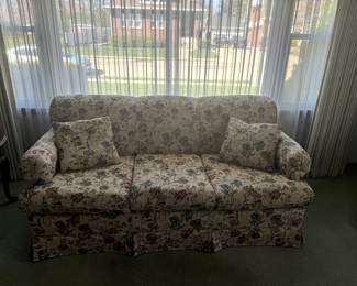 Matching vintage love seat, really good condition. 