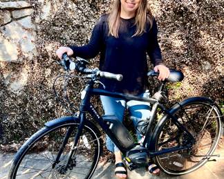 NAOMI SHOWING OFF THE TREK CONDUIT+ BICYCLE, (MORE PICS BELOW) ALPHA GOLD ALUMINUM,CUSTOM DESIGNED FOR SHIMANO STEPS DRIVE MOTOR SYSTEM, WITH LYNC ON-BOARD LIGHTING SYSTEM, INTERNAL CABLE ROUTING.