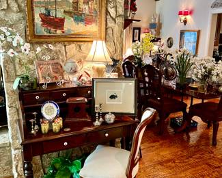 NICE VIGNETTE OF VINTAGE ART, KOREAN DECOR!