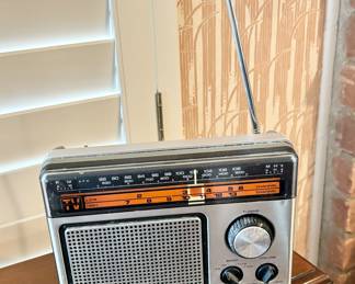Vintage Panasonic Am/Fm Radio, Electric & Battery 