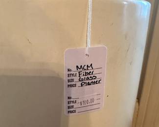 MCM Fiberglass Planter