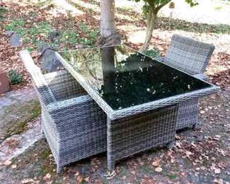 HAYE217 Wiker Patio Set