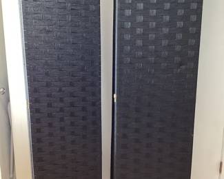 HAYE107 Two Room Dividers