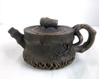 HAYE210 Chinese Vintage Yixing Zisha Teapot