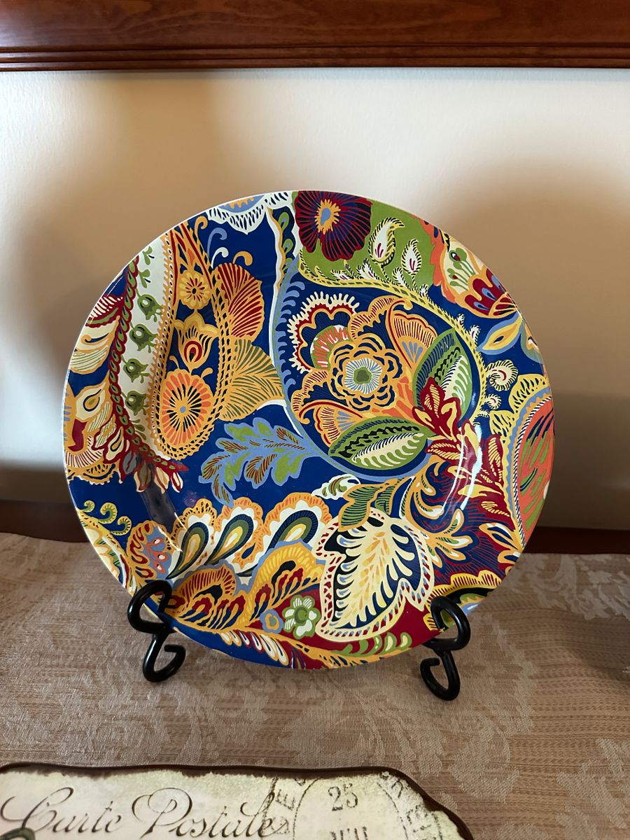 Charming Cary Estate Spring Sale Bliss! starts on 4/5/2024