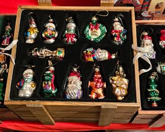 Thomas Pacconi Classic Christmas Ornaments